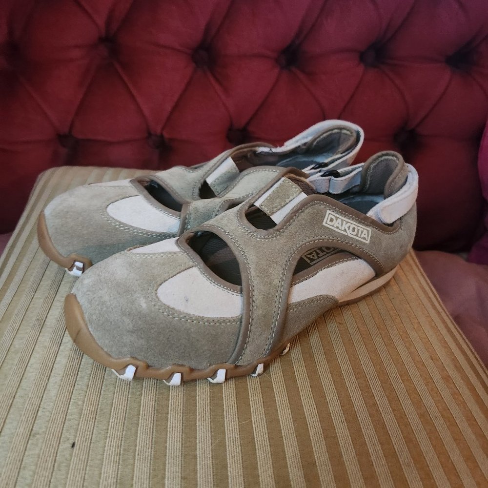 Dakota safety toe shoes